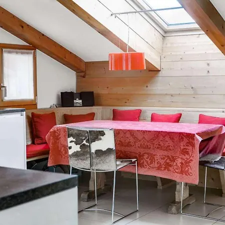 Шале Saanen Serenity Spacious 4 Bed, 5 Bath Chalet Гштад