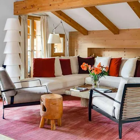 Saanen Serenity Spacious 4 Bed, 5 Bath Chalet