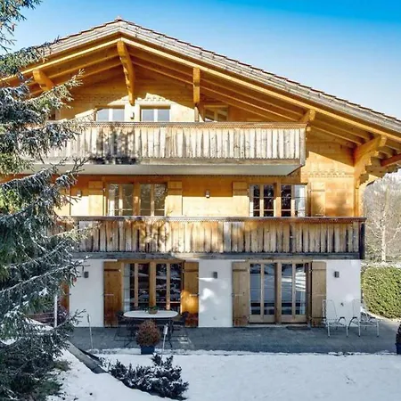Saanen Serenity Spacious 4 Bed, 5 Bath Chalet Шале *